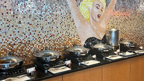 Breakfast buffet 